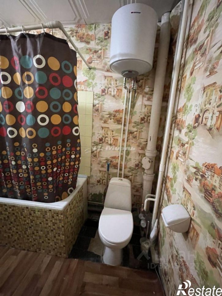 1-комн квартира улица 60 лет Октября, 17,  д. 17