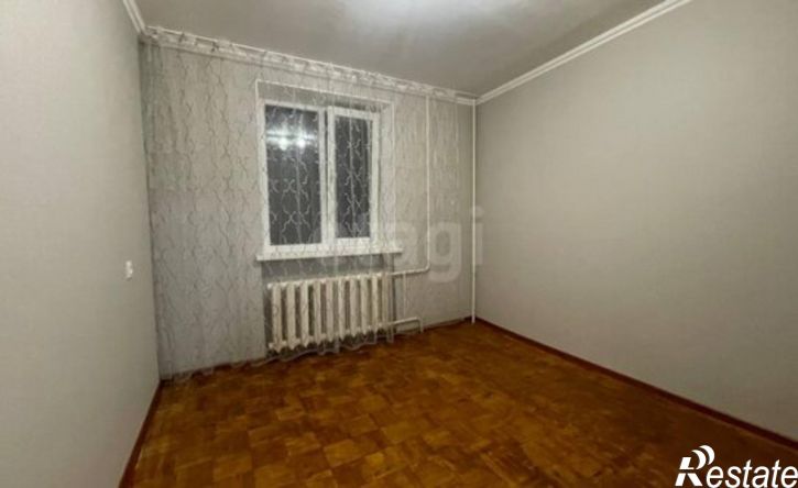 3-комн квартира улица 60 лет Октября, 37,  д. 37