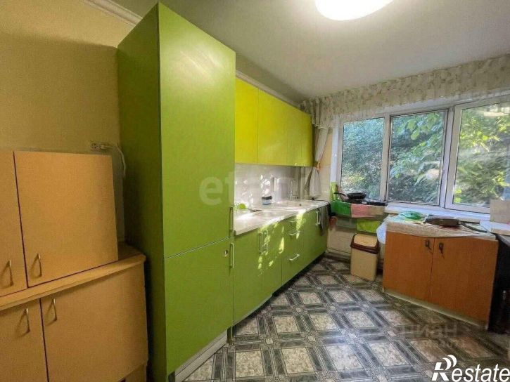 2-комн квартира улица Генерала Родионова, 3,  д. 3