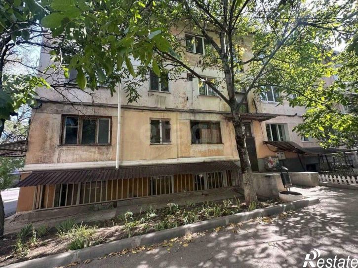 2-комн квартира улица Генерала Родионова, 3,  д. 3