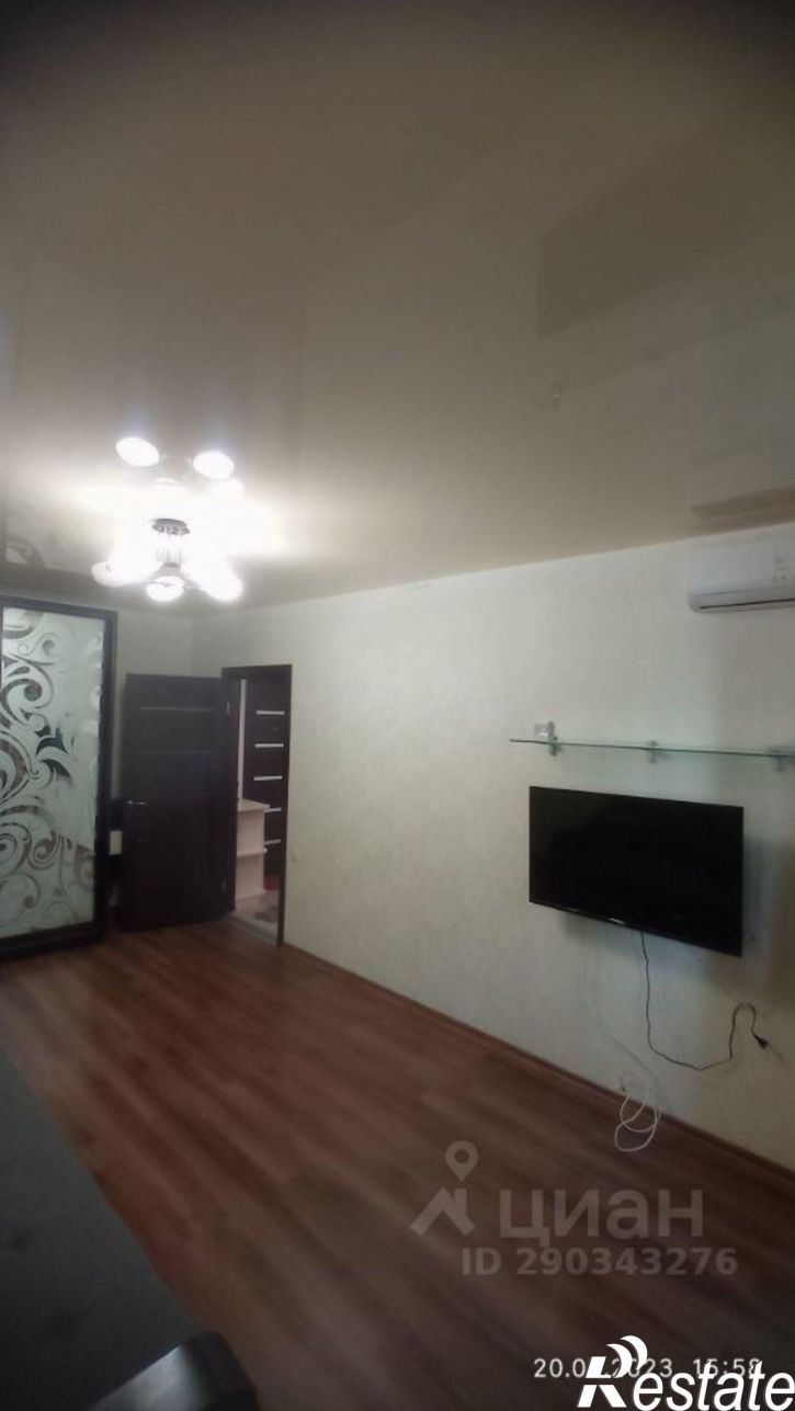 1-комн квартира улица 60 лет Октября, 19,  д. 19