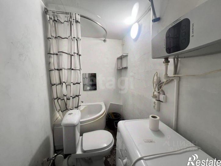 Комната улица Василия Жидкова, 37,  д. 37