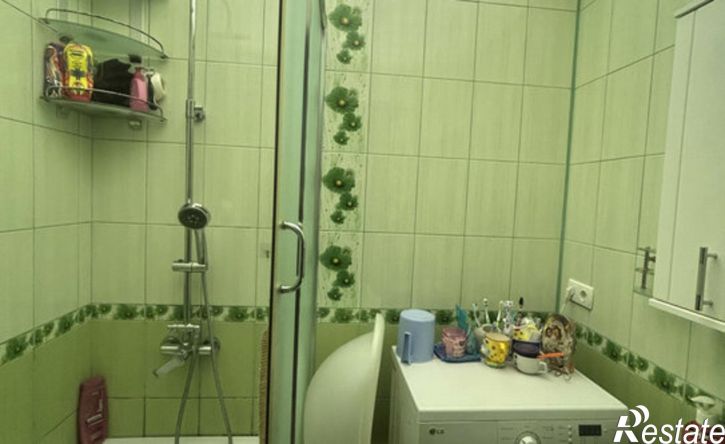 3-комн квартира улица Беспалова, 156,  д. 156