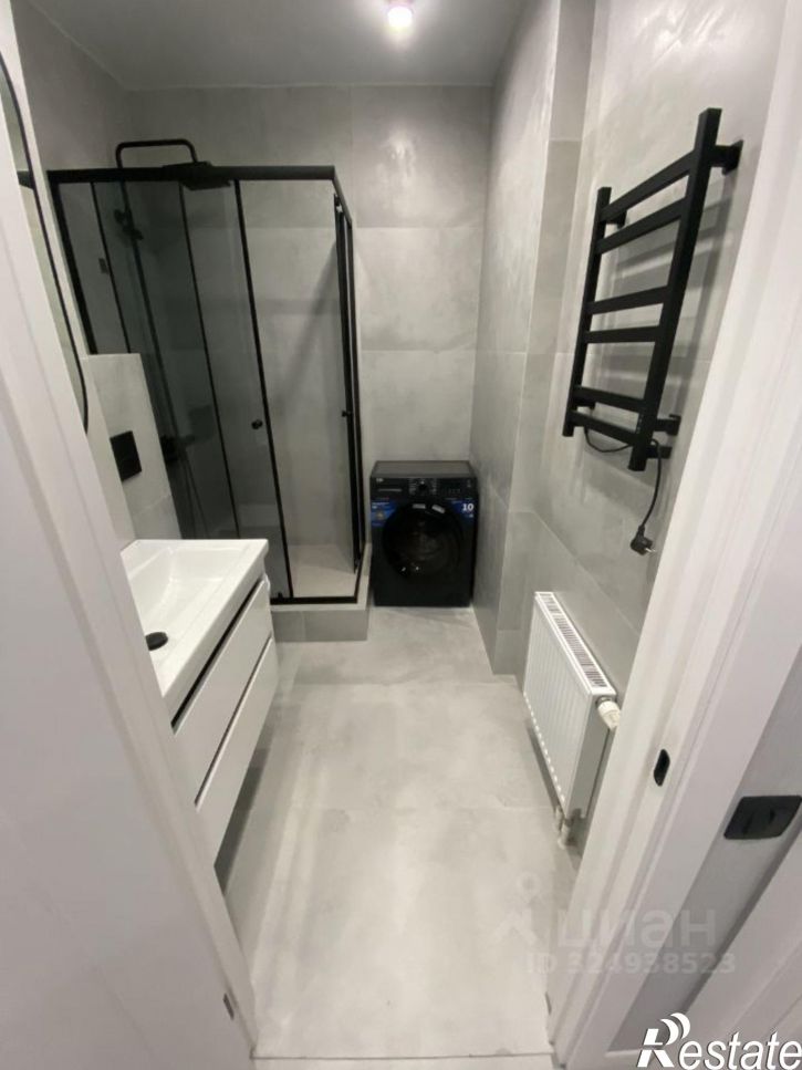 1-комн квартира Проспект Александра Суворова, 105,  д. 105