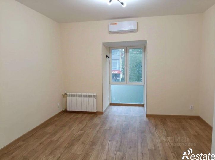 2-комн квартира улица Сергеева-Ценского, 15,  д. 15