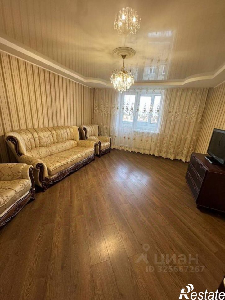 4-комн квартира улица Чехова, 9,  д. 9