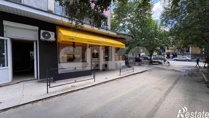 3-комн квартира Залесская улица, 68,  д. 68