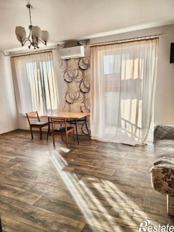 1-комн квартира Симферополь г, Никанорова ул, 4к