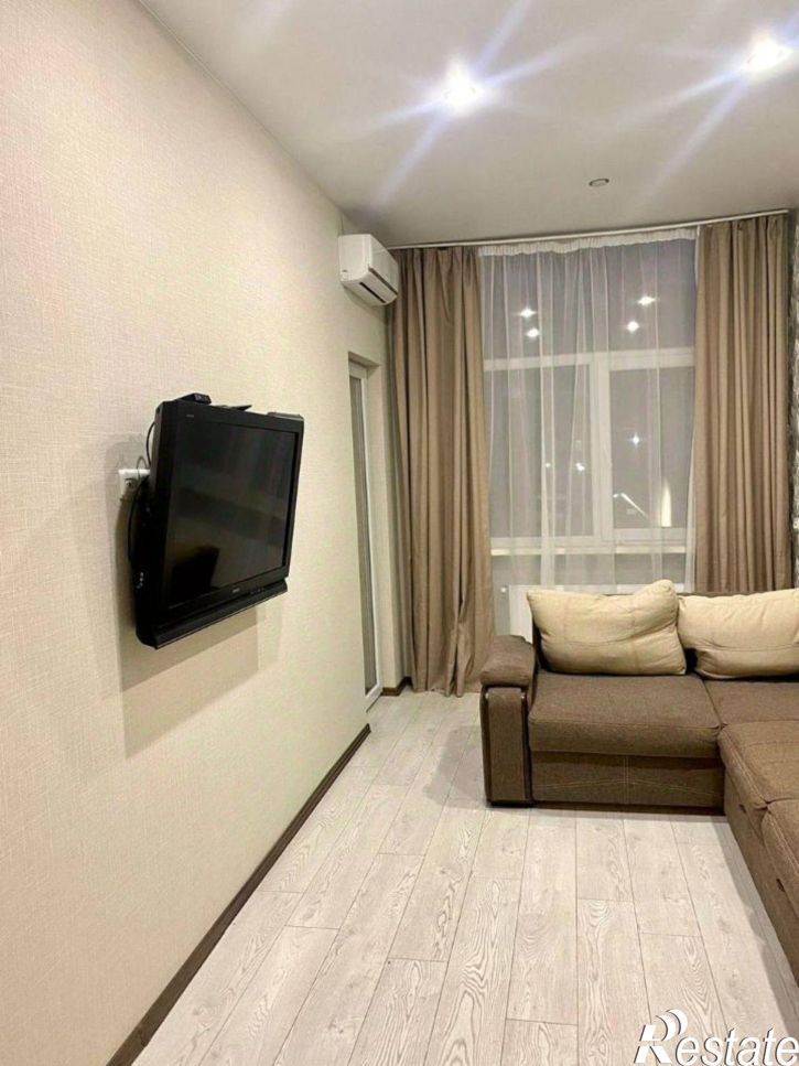 1-комн квартира ул Набережная имени 60-летия СССР, 50 4,  д. 50 4,  к. 4