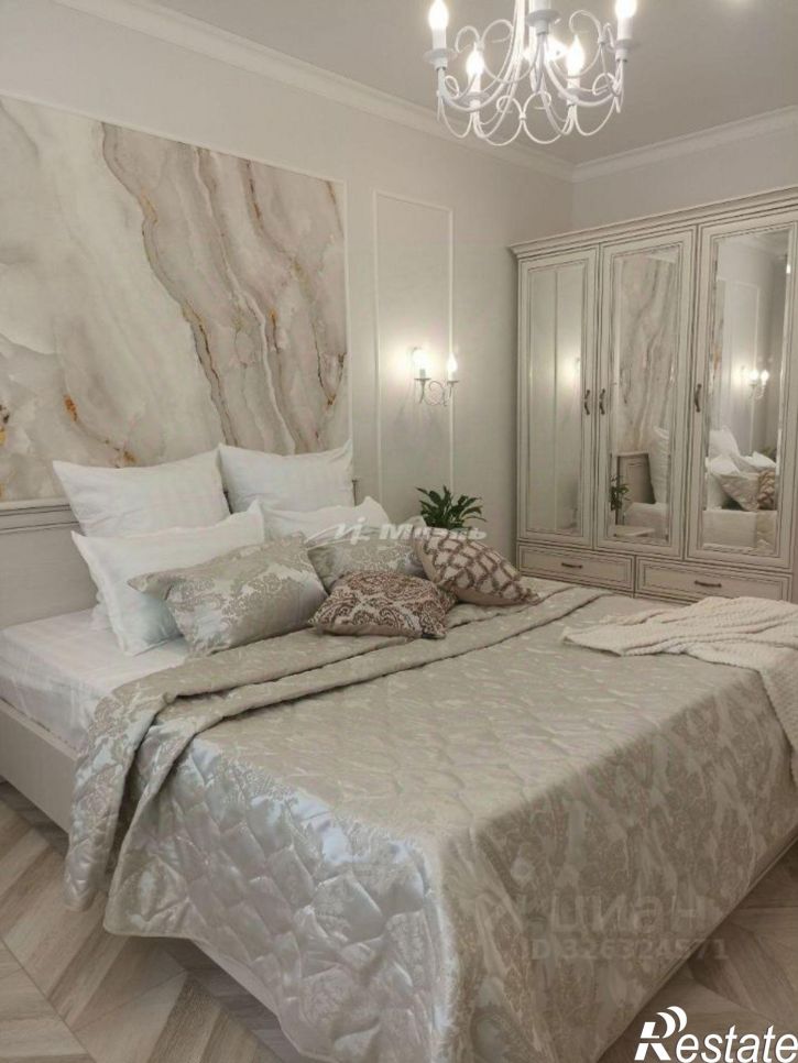 1-комн квартира пр-кт Александра Суворова, 103,  д. 103