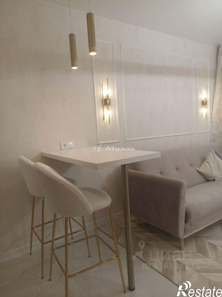 1-комн квартира пр-кт Александра Суворова, 103,  д. 103