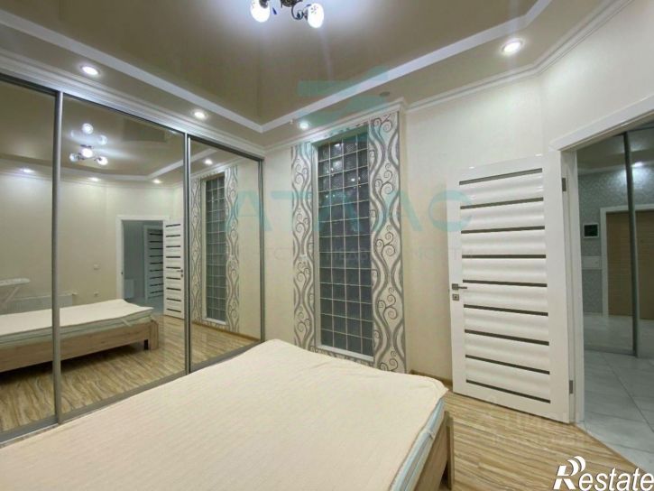 3-комн квартира Аэрофлотская улица, 5Б,  д. 5Б