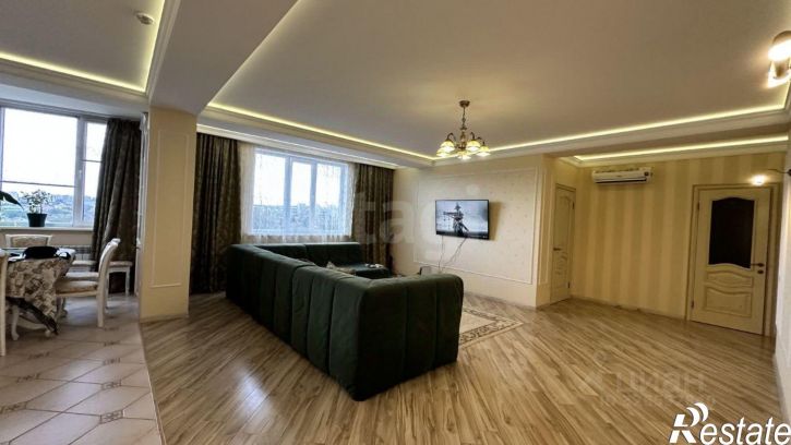 4-комн квартира пр-кт Победы, 336,  д. 336