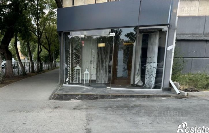 Торговое помещение Троллейбусная улица, 3,  д. 3