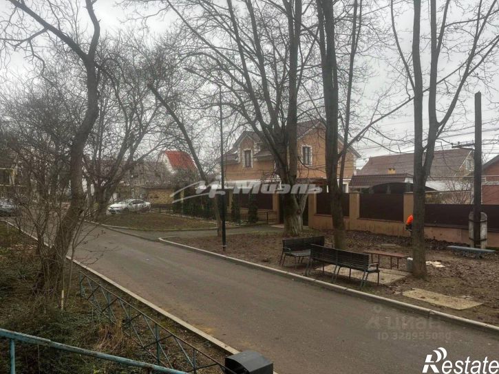 1-комн квартира улица 60 лет Октября, 7,  д. 7