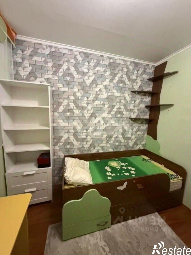 3-комн квартира улица Маршала Жукова, 15,  д. 15