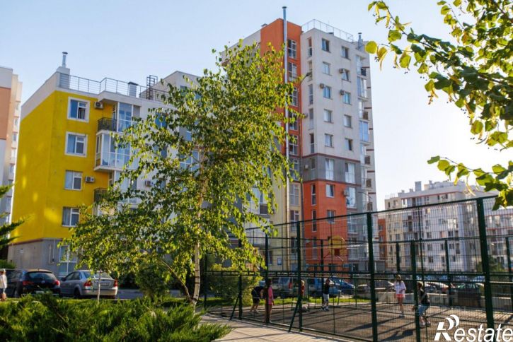 2-комн квартира в новом доме улица Батурина, 74,  д. 74