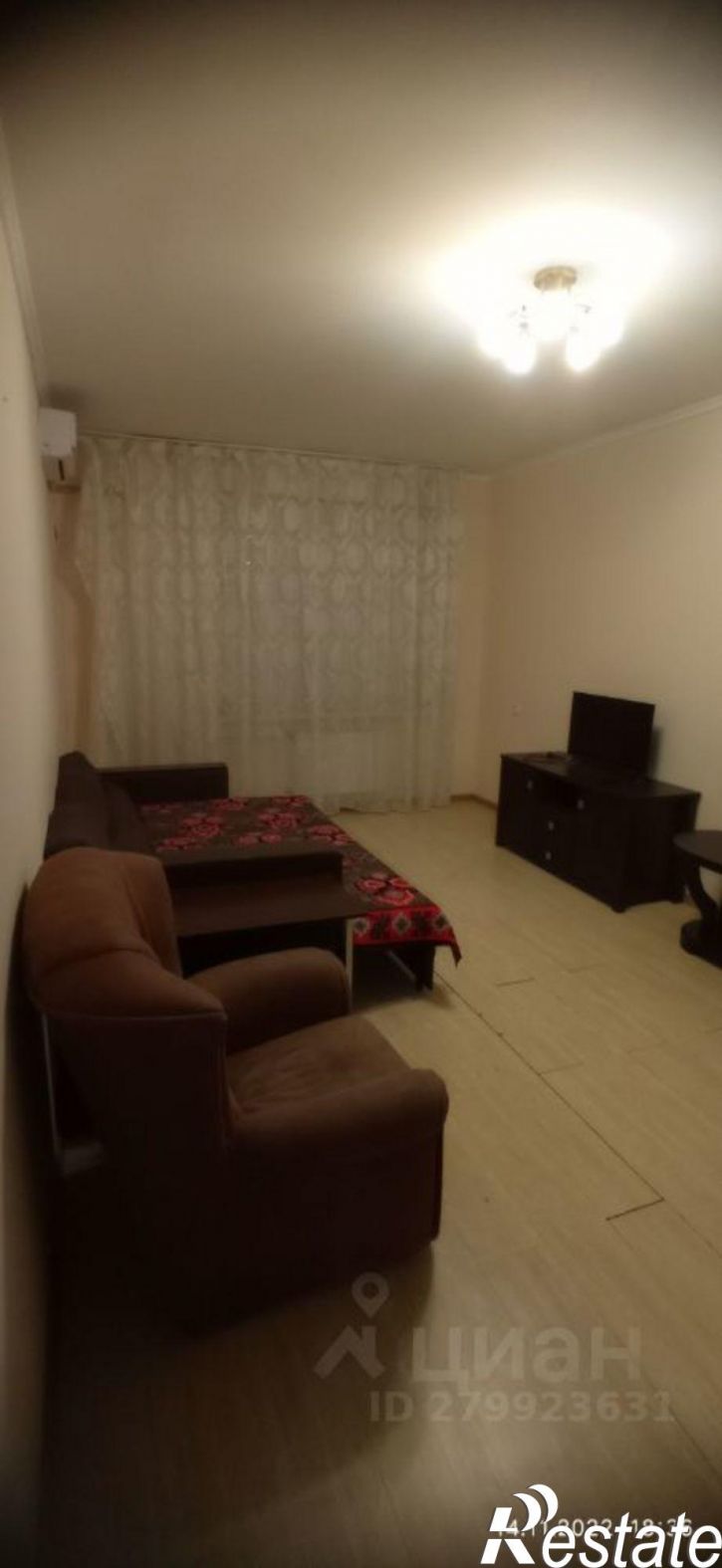 1-комн квартира пр-кт Победы, 211Д,  д. 211Д