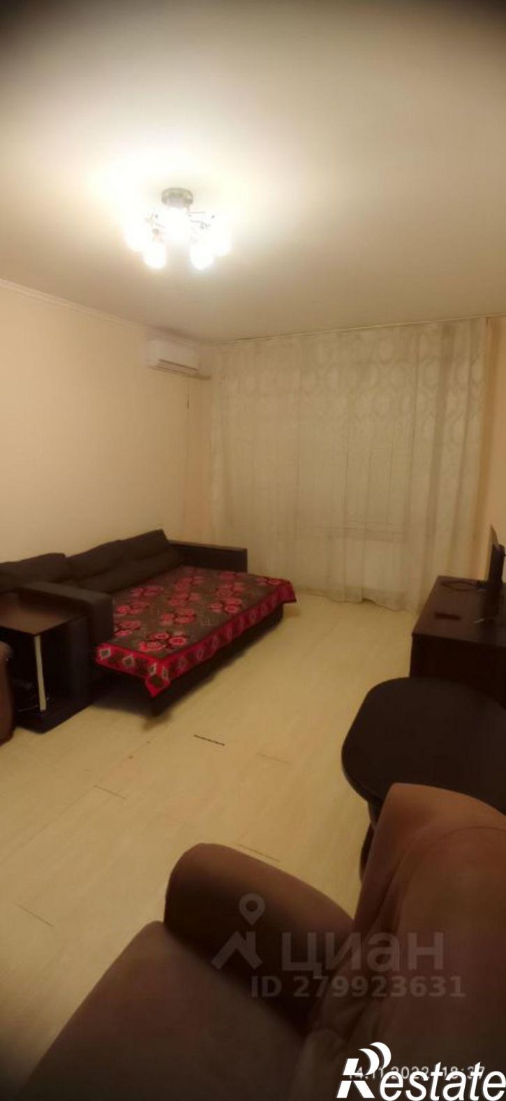 1-комн квартира пр-кт Победы, 211Д,  д. 211Д