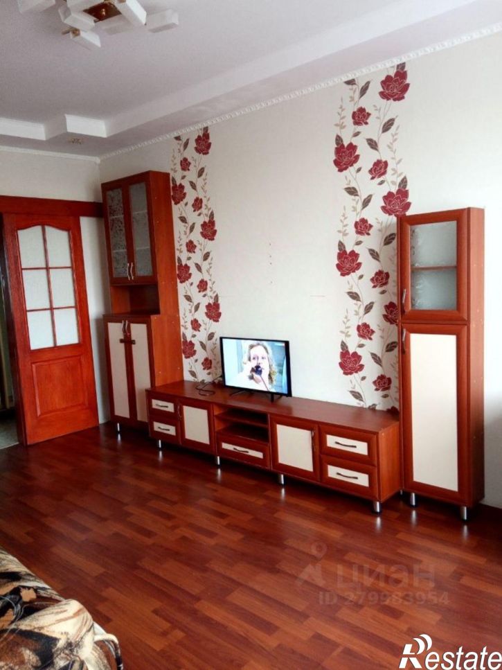 3-комн квартира пр-кт Победы, 76,  д. 76