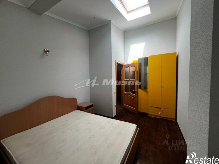 2-комн квартира ул Маршала Советского Союза Буденного С.М., 32И,  д. 32И