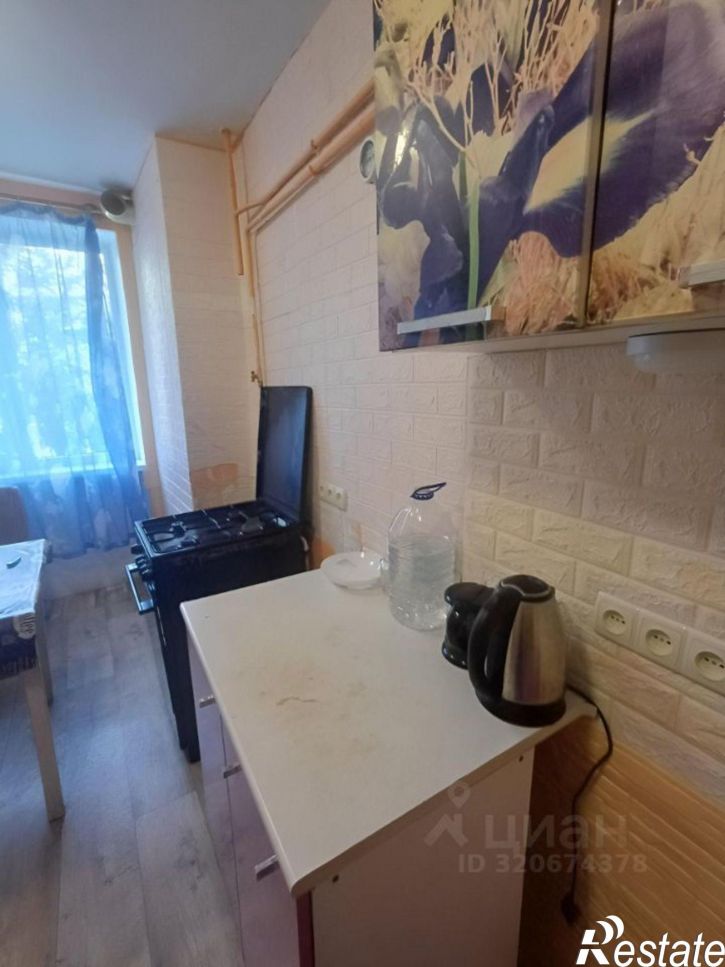 2-комн квартира ул Большевика Попова, 7/7,  д. 7/7