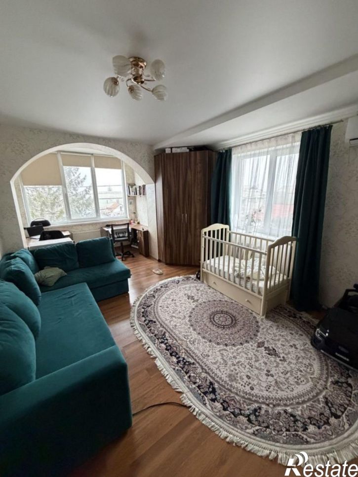 2-комн квартира улица Чекистов, 22,  д. 22