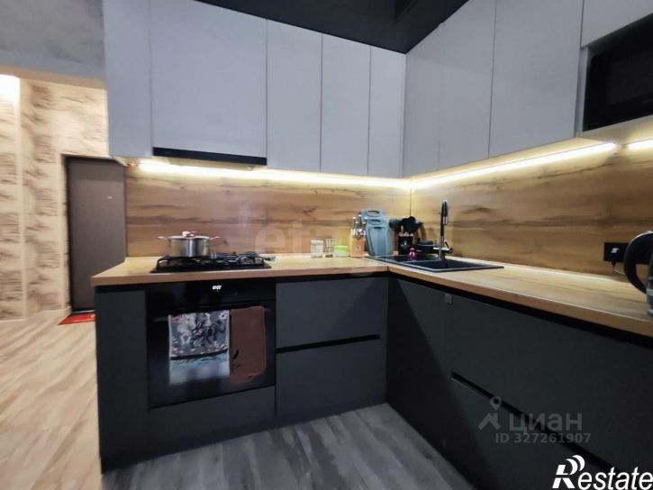 1-комн квартира Проспект Александра Суворова, 101,  д. 101