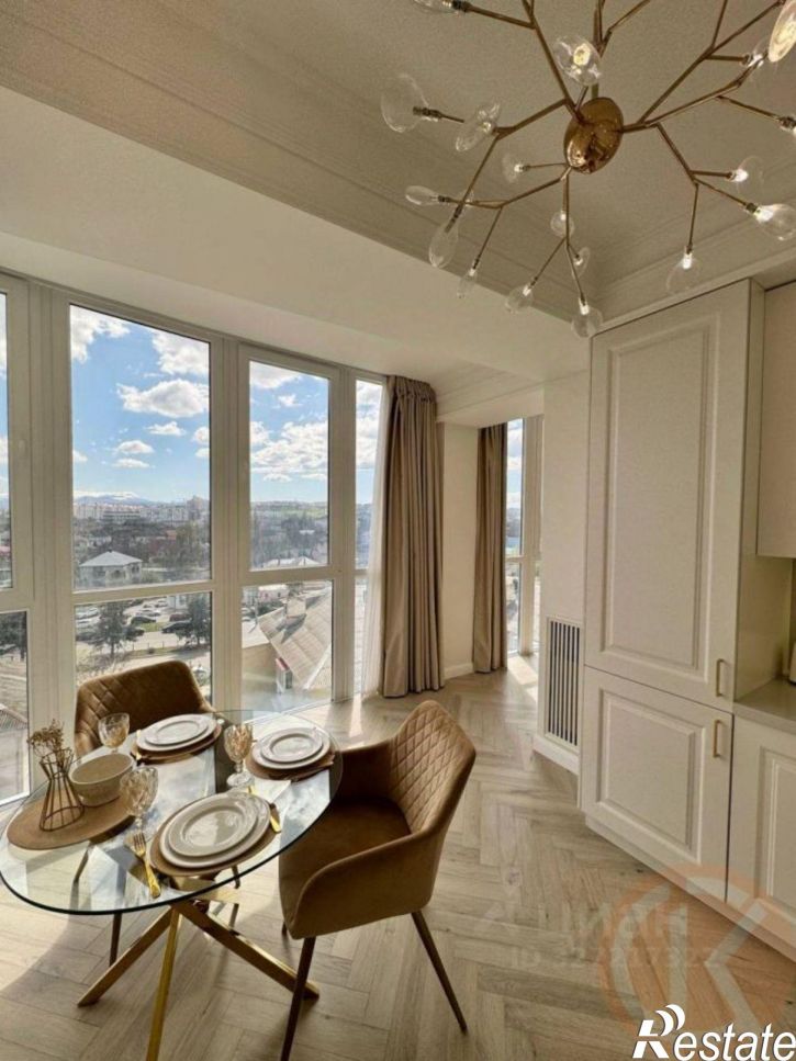 3-комн квартира проспект Победы, 36,  д. 36