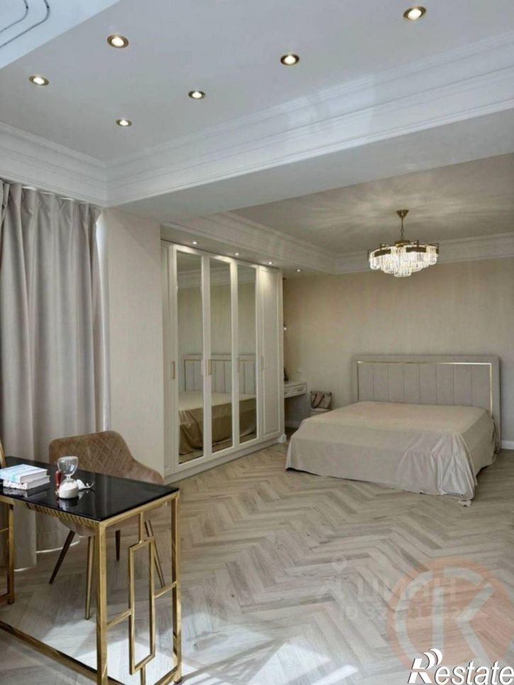 3-комн квартира проспект Победы, 36,  д. 36