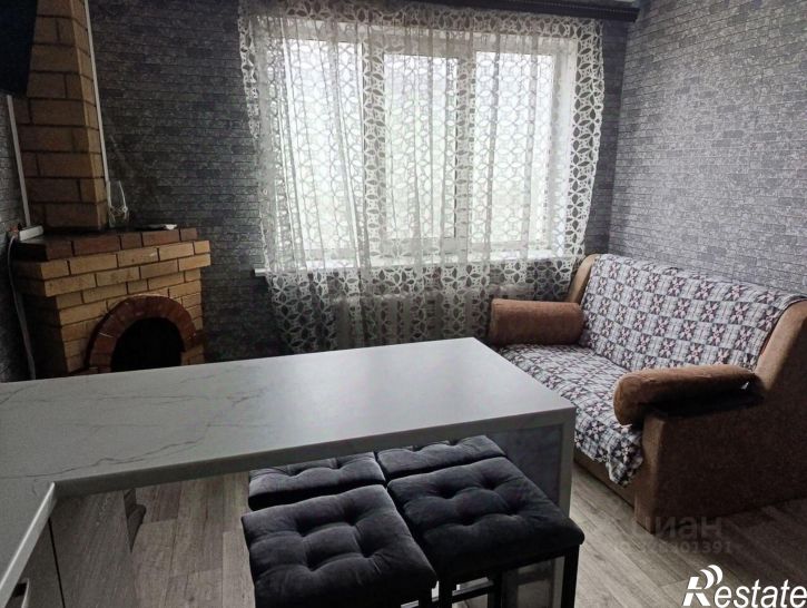 2-комн квартира улица Крылова, 121А,  д. 121А