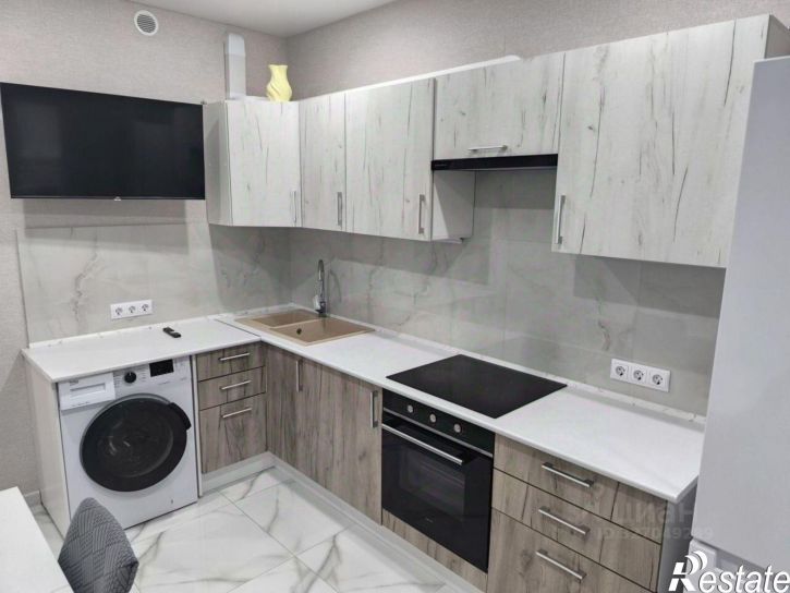 1-комн квартира пр-кт Александра Суворова, 13,  д. 13