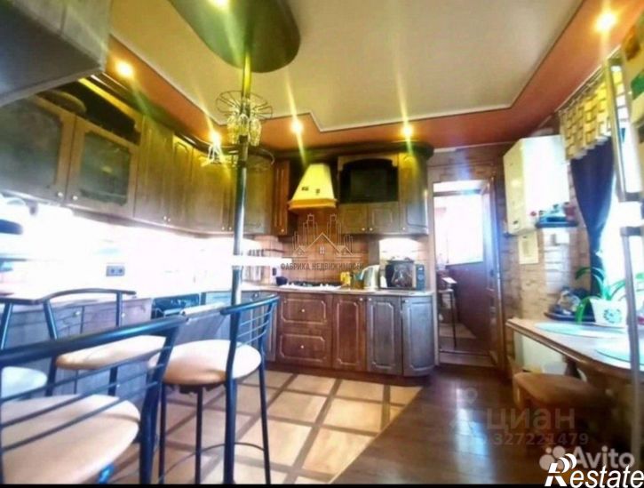 3-комн квартира ул 60 лет Октября, 24,  д. 24