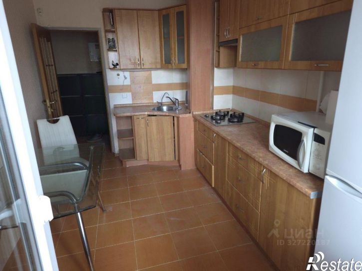 3-комн квартира улица Бородина, 2,  д. 2