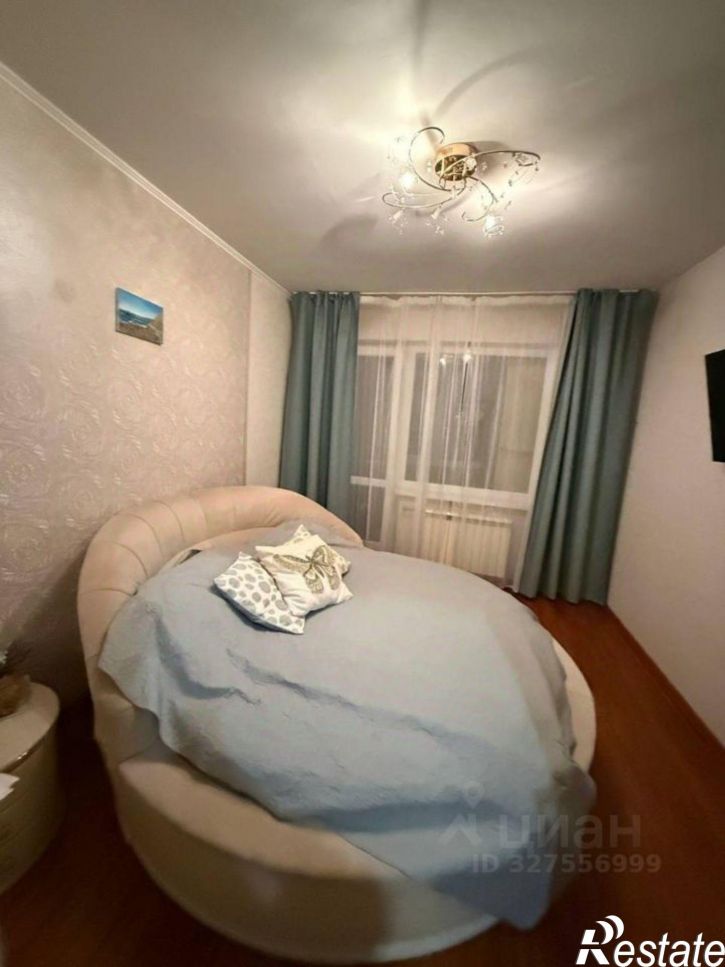 3-комн квартира улица Маршала Жукова, 15,  д. 15