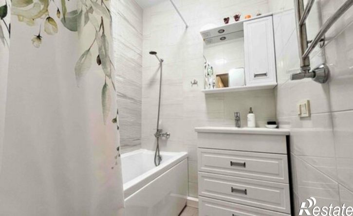 2-комн квартира ул Балаклавская, 73д,  д. 73д