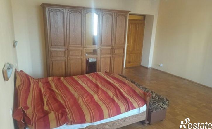 3-комн квартира ул Александра Невского, 31,  д. 31