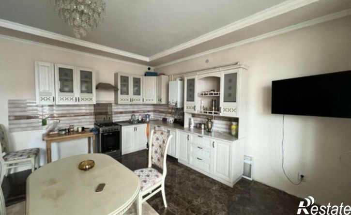 2-комн квартира улица Поповкина, 8А,  д. 8А