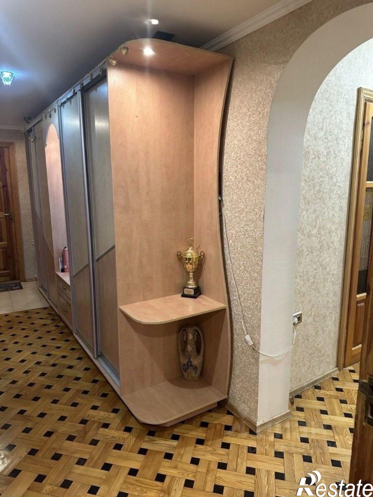 Купить дачу, дом, коттедж за 23 500 000 рублей на Шалфейная улица, 48