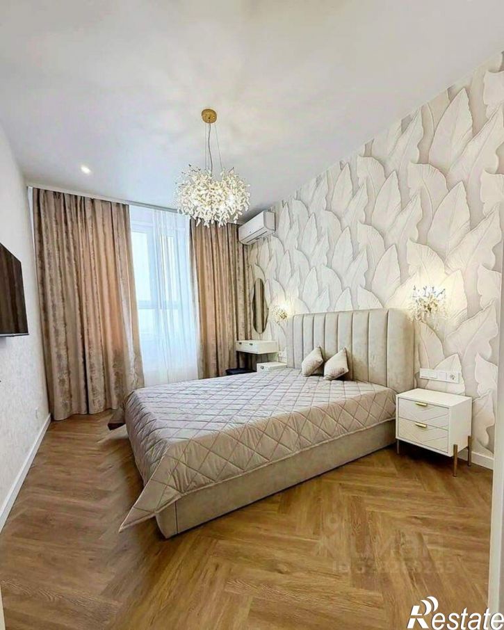 1-комн квартира пр-кт Александра Суворова, 19,  д. 19