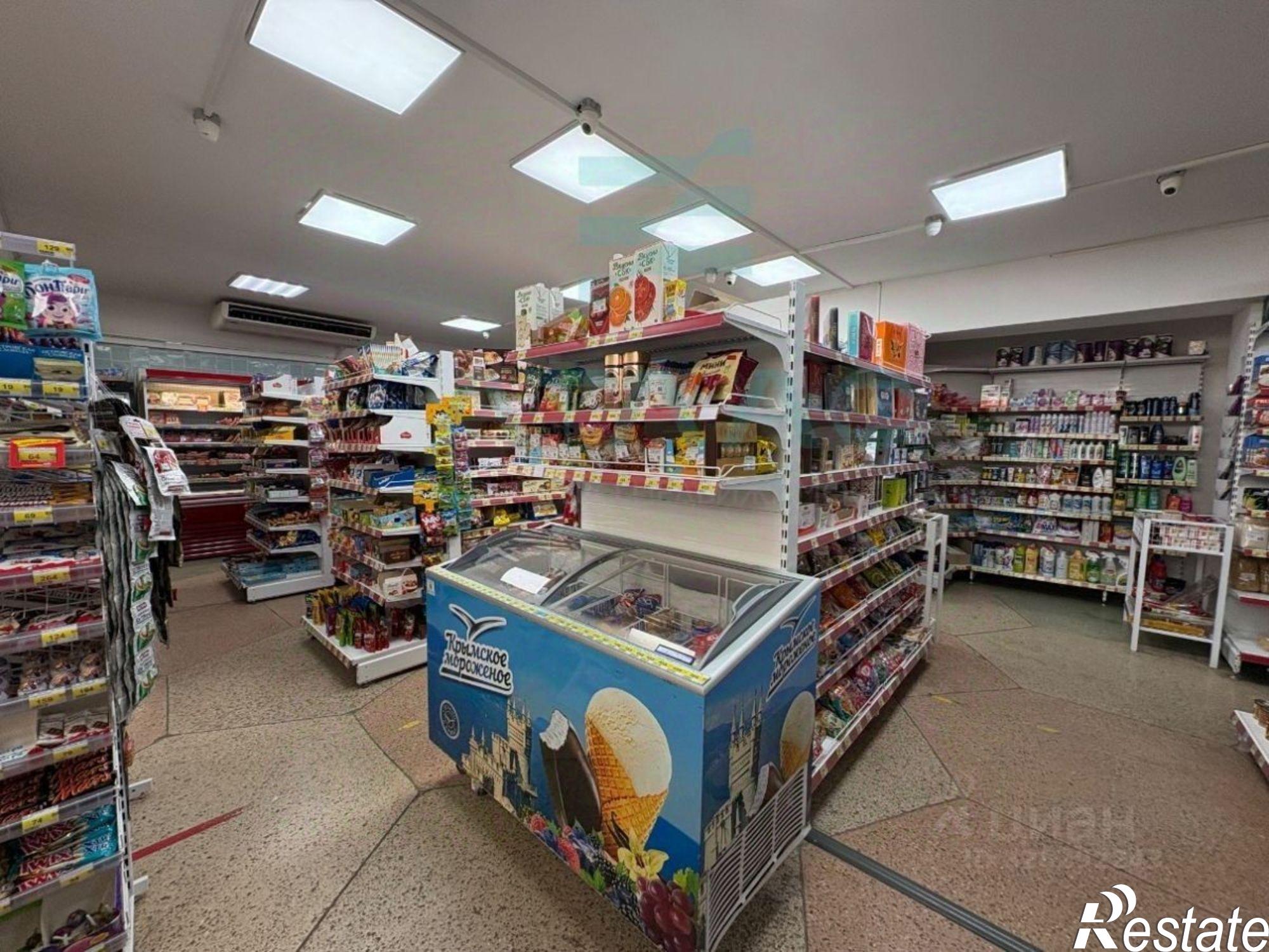 Купить торговое помещение за 39 000 200 рублей на Космическая улица, 14/10