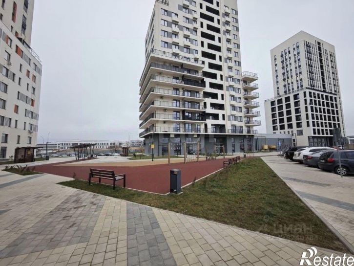 2-комн квартира пр-кт Александра Суворова, 97,  д. 97