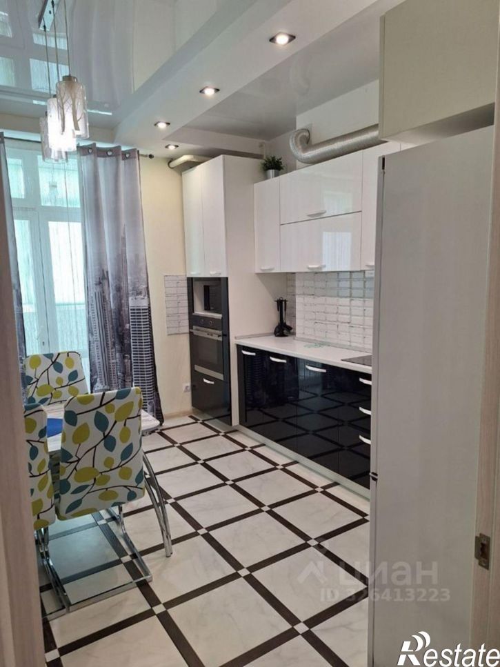 3-комн квартира ул Крылова, 36,  д. 36