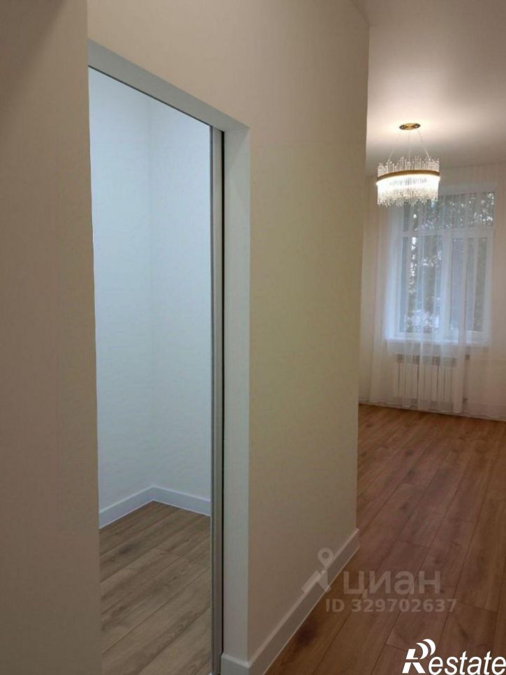 2-комн квартира улица Шмидта, 3,  д. 3
