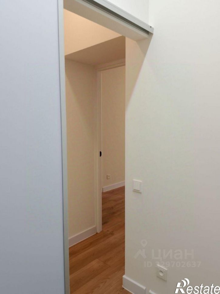 2-комн квартира улица Шмидта, 3,  д. 3