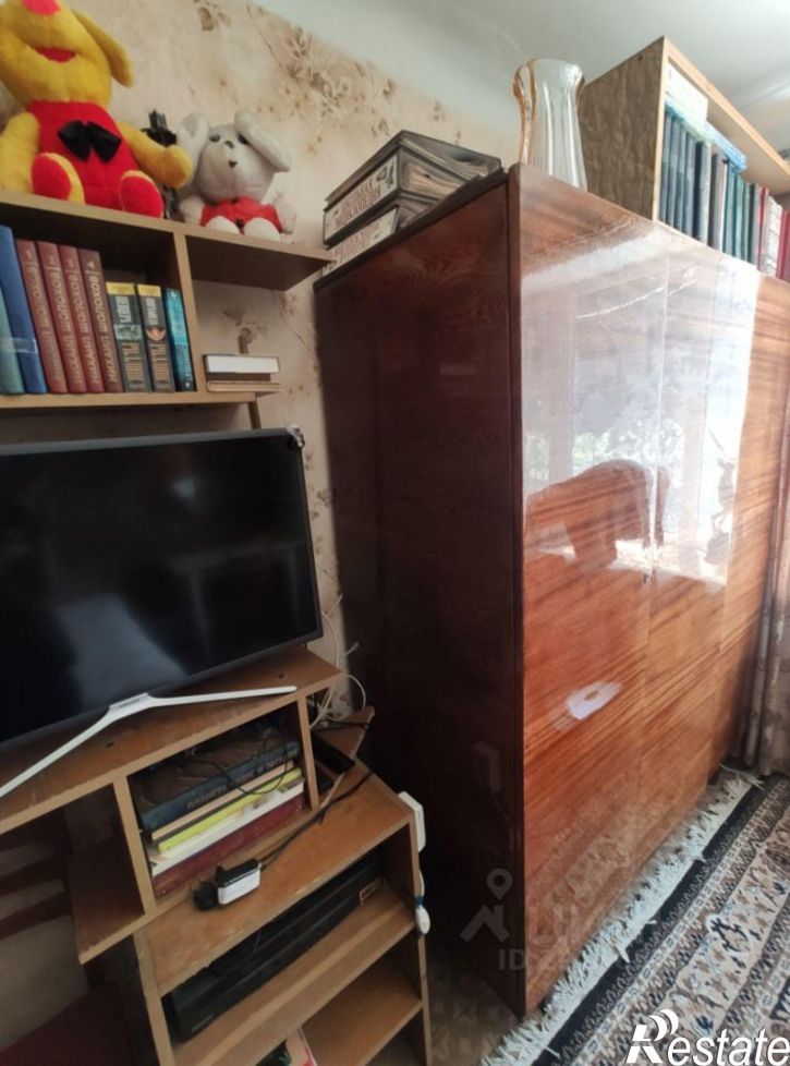 3-комн квартира улица Лизы Чайкиной, 38,  д. 38