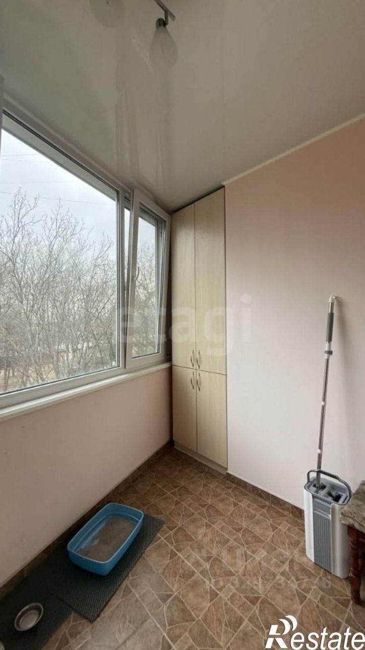 4-комн квартира улица Героев Сталинграда, 1,  д. 1