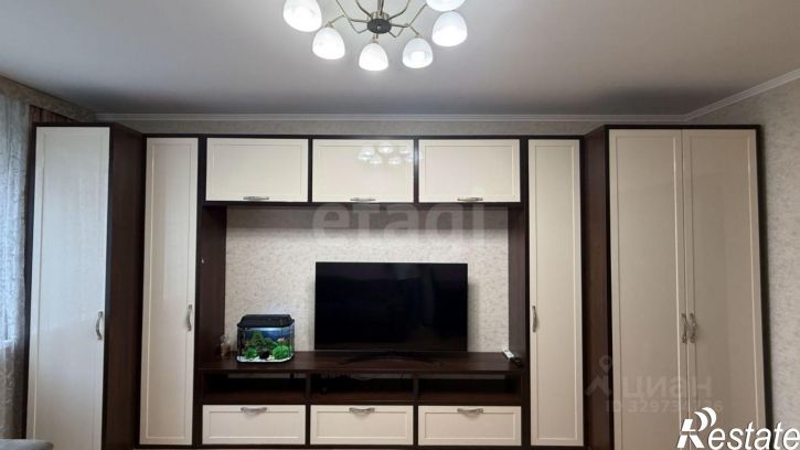 4-комн квартира улица Героев Сталинграда, 1,  д. 1