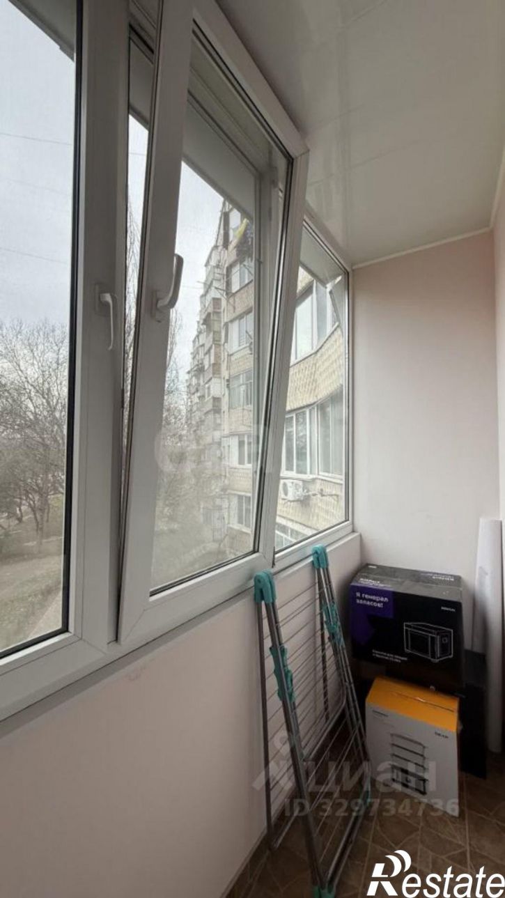4-комн квартира улица Героев Сталинграда, 1,  д. 1