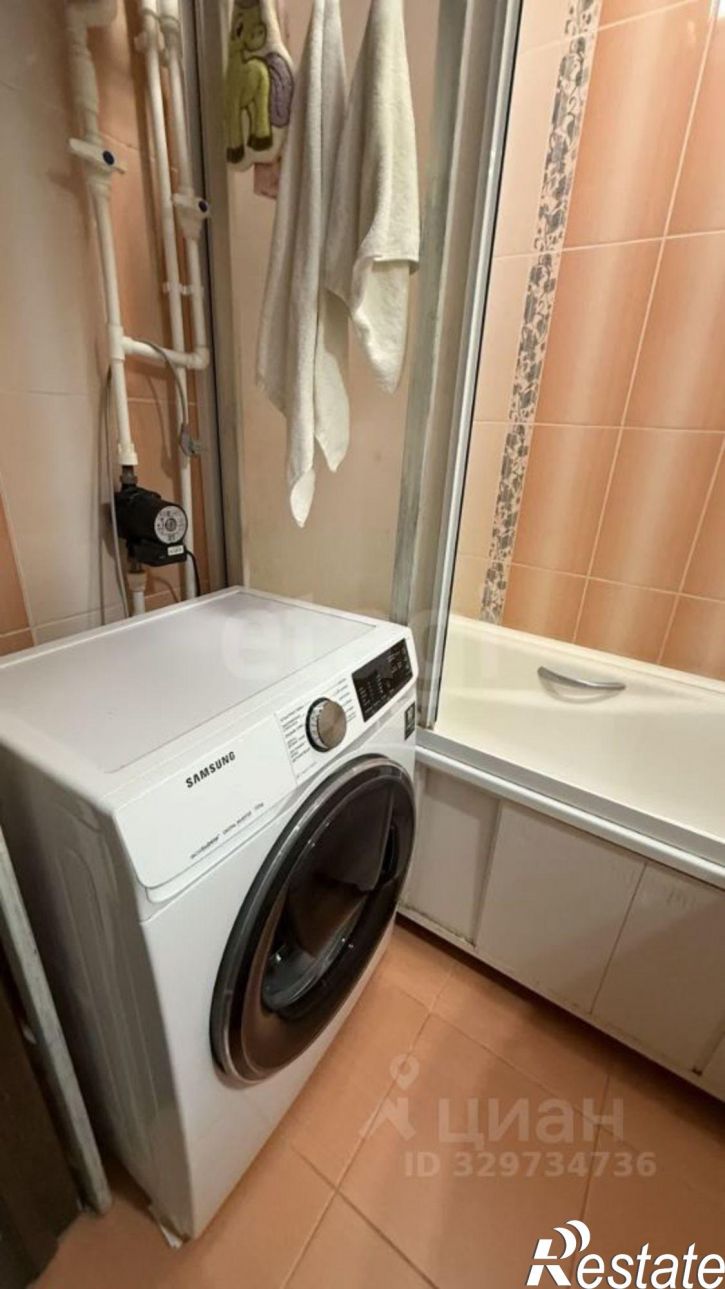 4-комн квартира улица Героев Сталинграда, 1,  д. 1